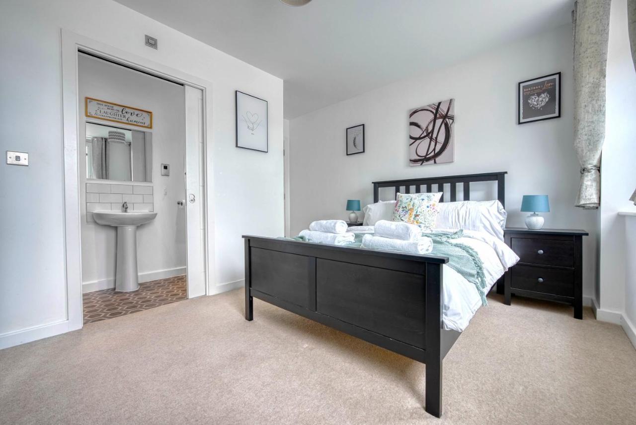 The Post House Two By Fortuna Property Gloucester Dış mekan fotoğraf